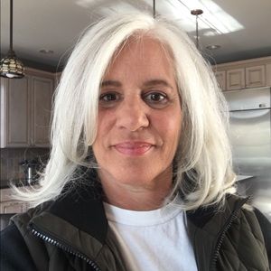 Meet your Posher, Joann